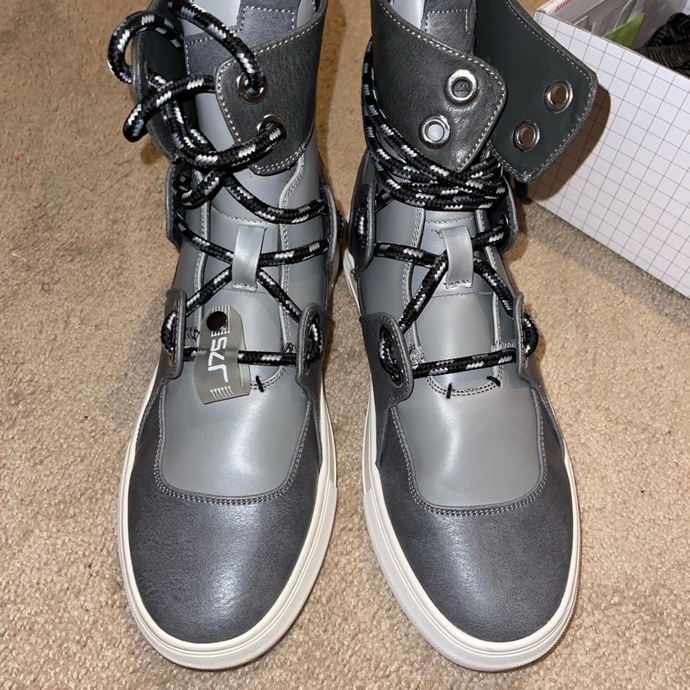 Mens J75, by stryder. leather high tops